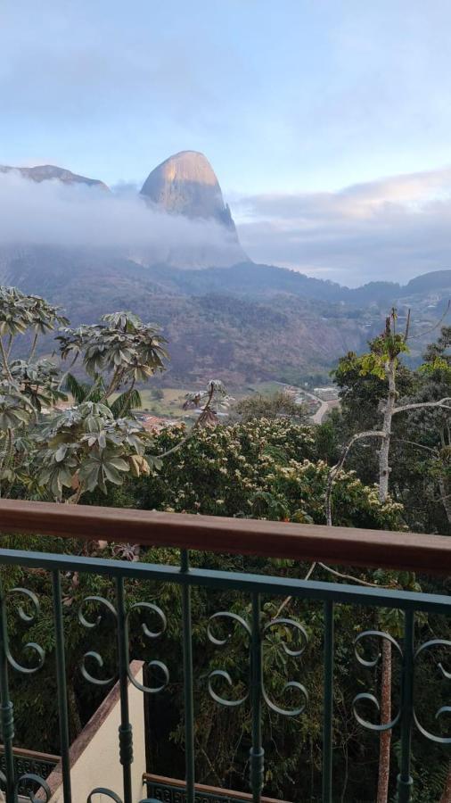 Vista Para Pedra Azul E Tv De 85" Exterior foto